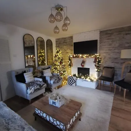 Hanul Anei - Entire براشوف