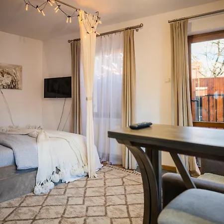 فيلة Hanul Anei - Entire