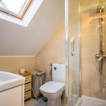 فيلة Hanul Anei - Entire براشوف