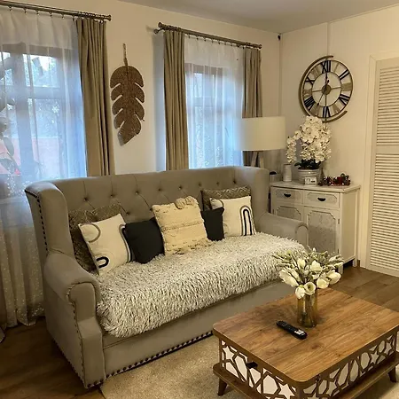 فيلة Hanul Anei - Entire