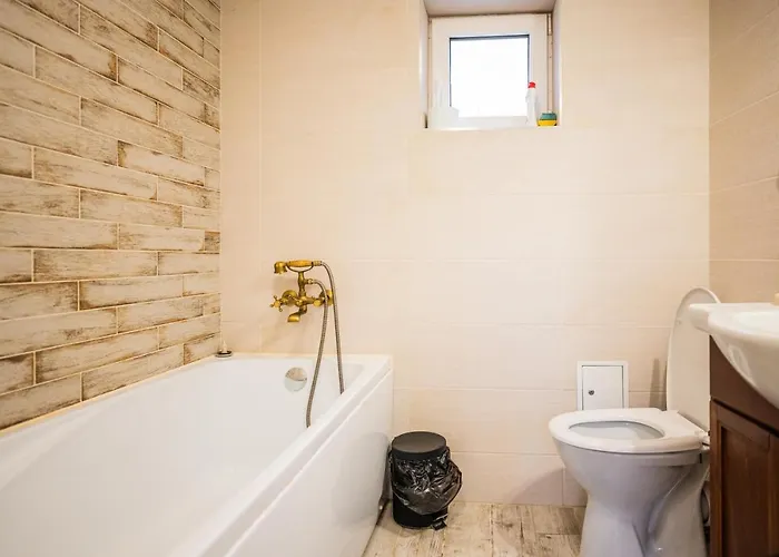 Hanul Anei - Entire * Brasov