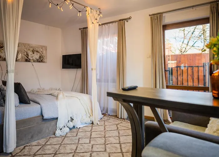 Villa Hanul Anei - Entire