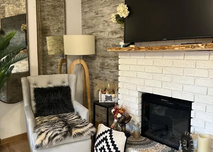 Hanul Anei - Entire Villa *