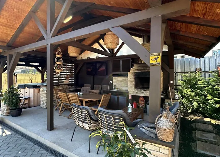 Villa Hanul Anei - Entire